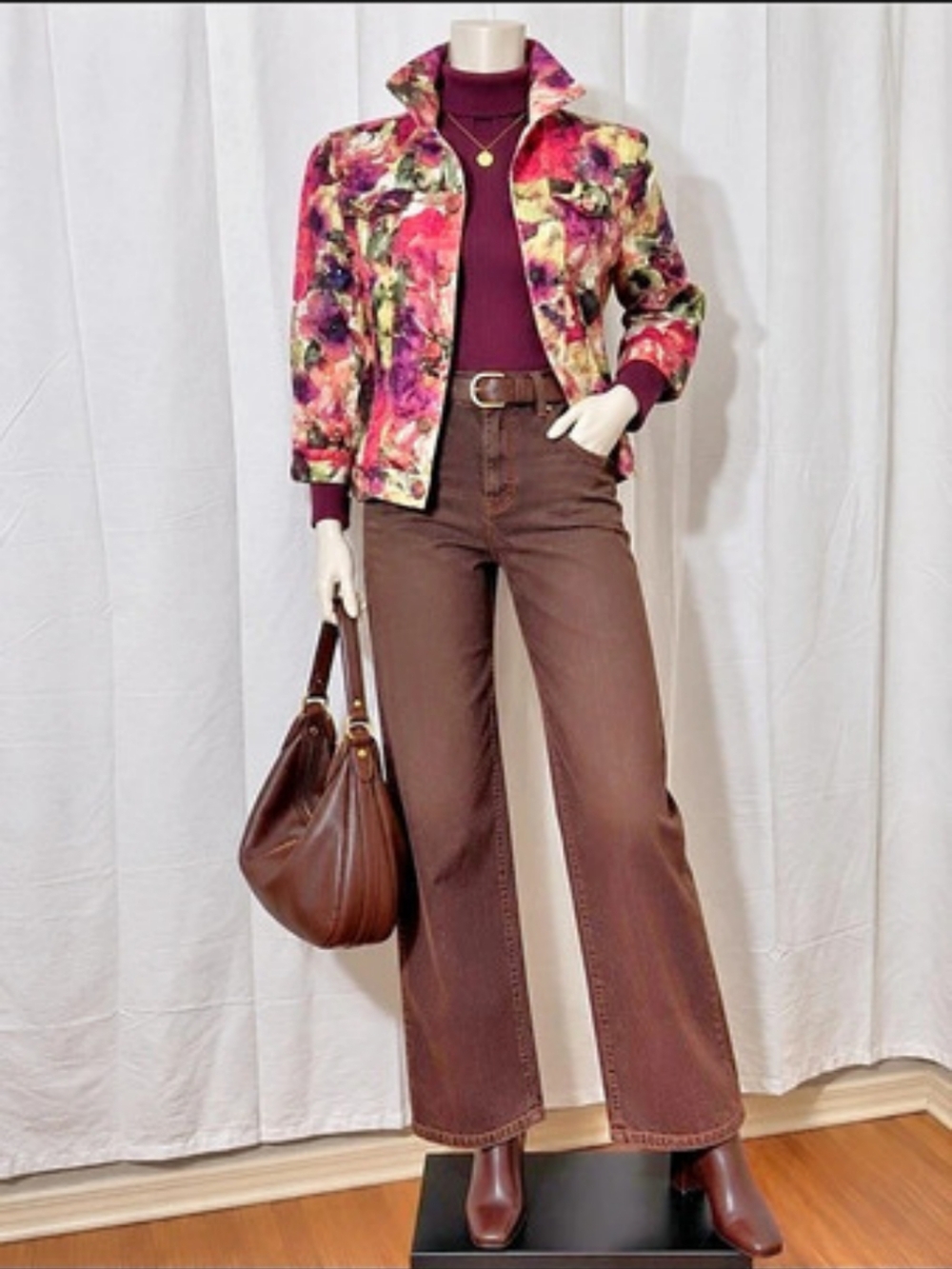 Chico's Colorful Floral Print Cropped Jacket Size 0 Cotton Blend Like New